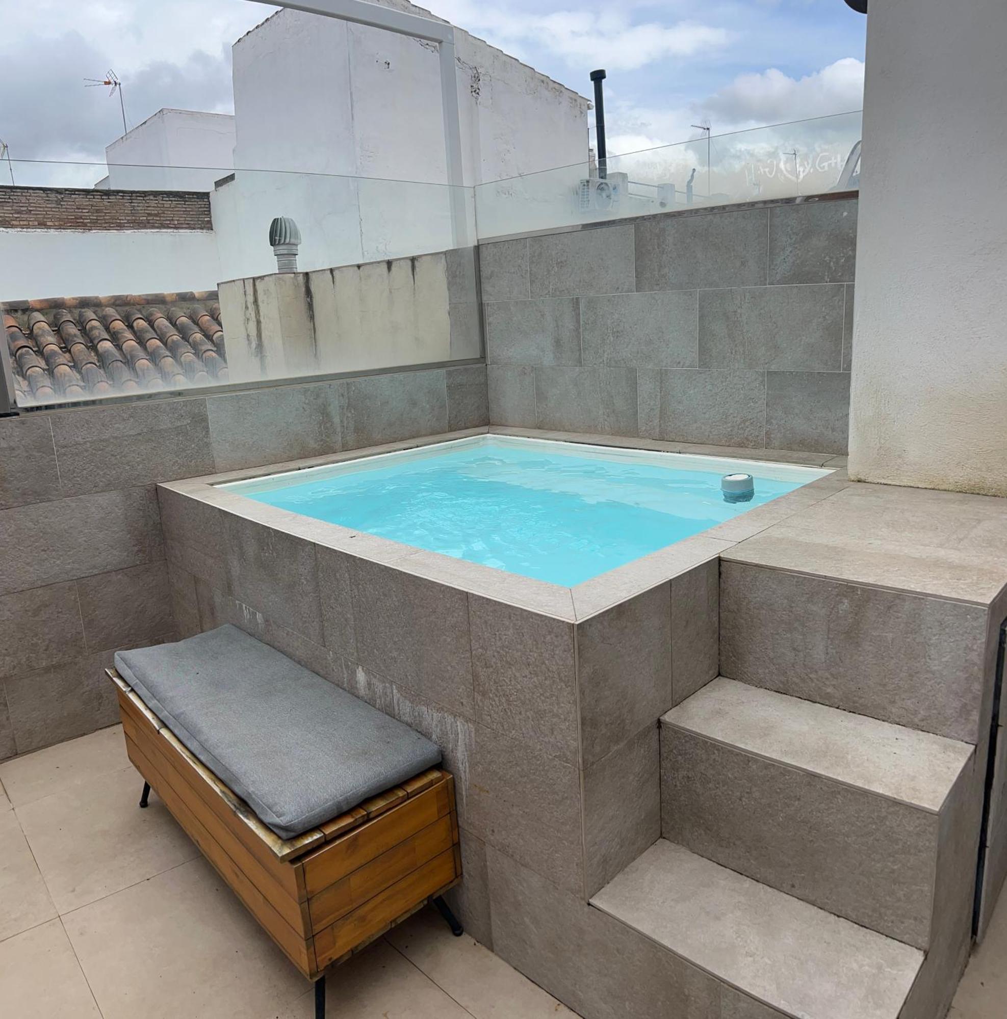 Komodo Gran Poder - Penthouse With Private Pool And Cozy Twin Bedroom Central Apartment Севилья Экстерьер фото
